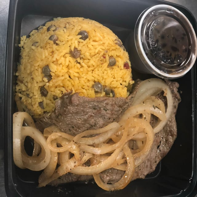 Bistec Palomilla - Steak & Onions.