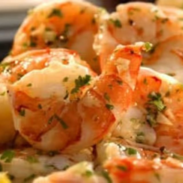 Camaron Al Ajillo, Shrimp in Garlic Sauce.