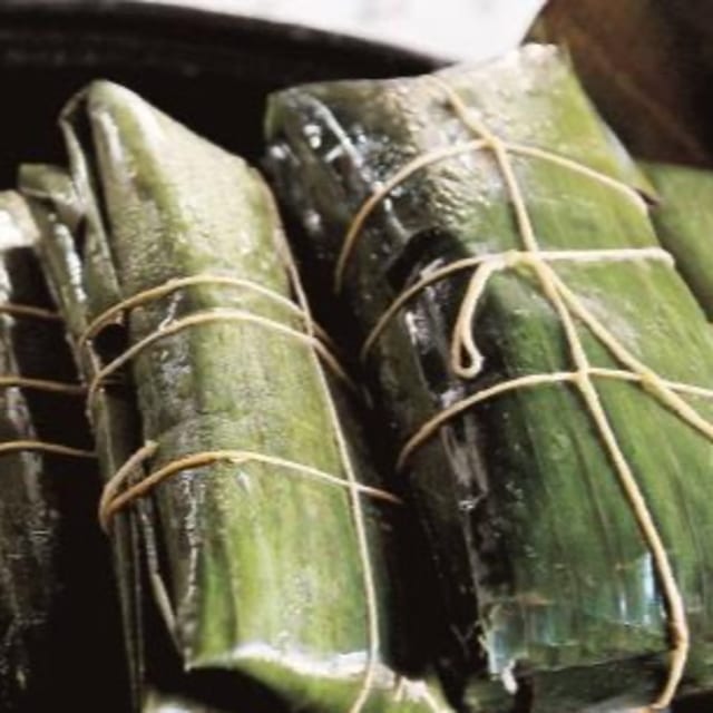 Dozen Pasteles.
